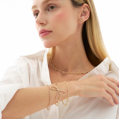 Fiore Bow Pavé Bangle – Moissanite & Gold Plated Sterling Silver